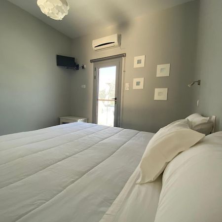 Nikolas Studios Masouri Luaran gambar